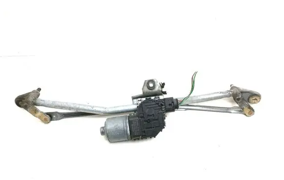 Audi A4 S4 B7 8E 8H Front wiper linkage and motor 8E2955119A 0390241510