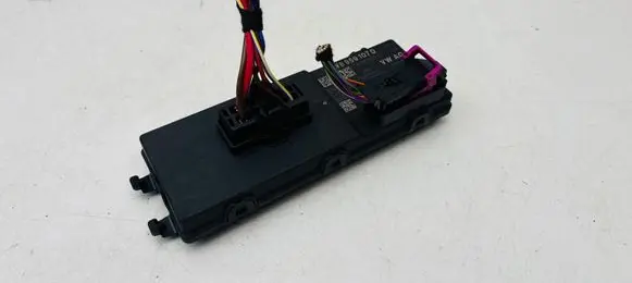 Audi A5 Tailgate/trunk control unit/module 8W8959107D 8W8959107