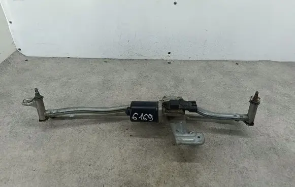 Peugeot Boxer Front wiper linkage 