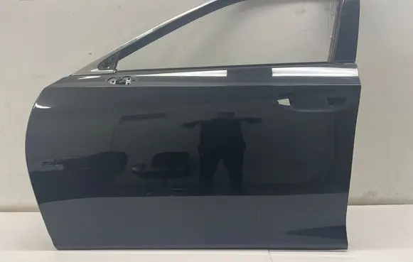 Lexus ES 250 - 300 - 330 Front door