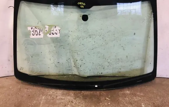 Citroen C4 Cactus Front windscreen/windshield window 