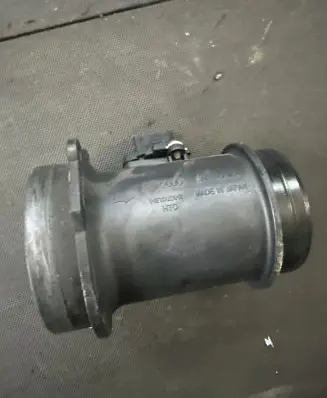 Audi A6 S6 C6 4F Mass air flow meter