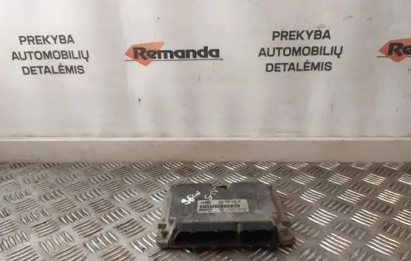 Volkswagen Golf IV Engine control unit/module 038906018AE 28SA3814 0281001851