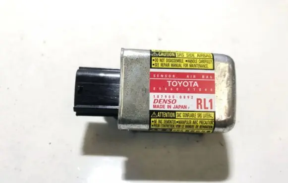 Toyota Prius (XW20) Airbag deployment crash/impact sensor 8986047040 89860-47040