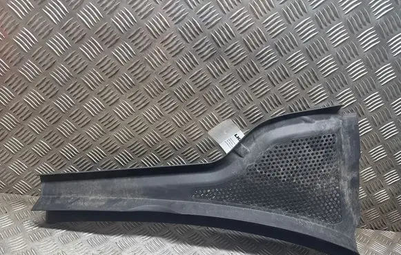 Volkswagen Golf VII Wiper trim 5G1819404 5G1819404B