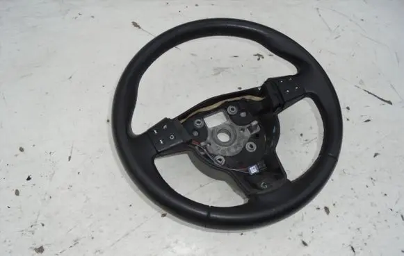 Seat Leon (1P) Steering wheel