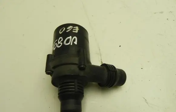 BMW 5 E60 E61 Electric auxiliary coolant/water pump 6917700 VD8997
