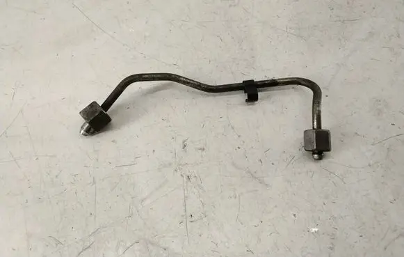 Audi Q7 4L Fuel injector supply line/pipe 
