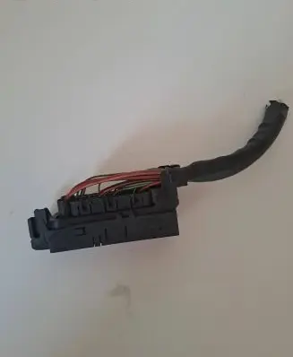 Audi A6 S6 C5 4B ABS module connector plug 13555130