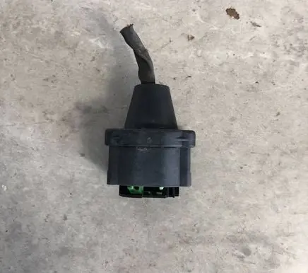 Skoda Octavia Mk3 (5E) Distronic sensor radar 8V0971921