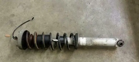 BMW 7 E65 E66 Rear shock absorber with coil spring 33526758887