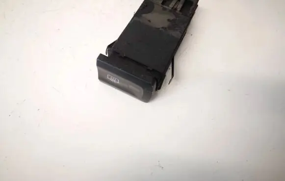 Audi A3 S3 8L Windscreen/window heater switch 8l0941503a