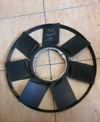 BMW 5 E39 Fan impeller 2249373 11522249373