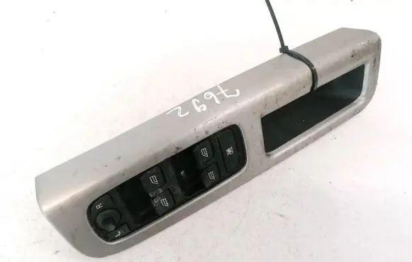 Volvo S40 Electric window control switch 30658444 30658445