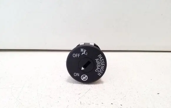 BMW 3 G20 G21 Passenger airbag on/off switch 61319483731 9483731