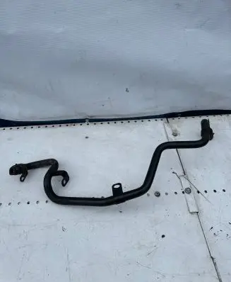 Volkswagen Touran I Engine coolant pipe/hose 03G121151