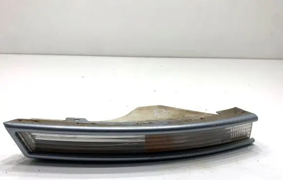 Volkswagen PASSAT B6 Front indicator light 3C0953042E