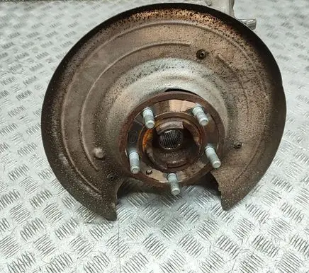 Land Rover Discovery 5 Rear wheel hub MY425A970AB