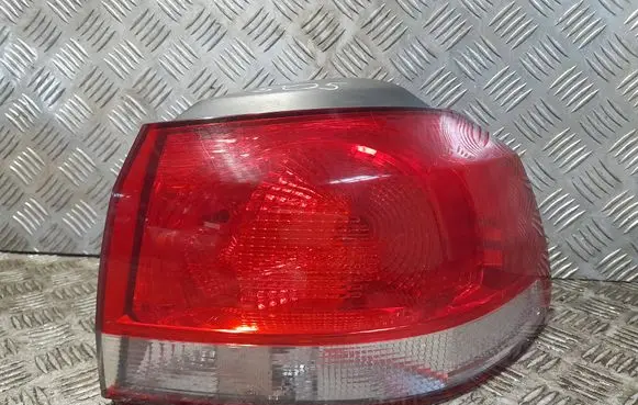 Volkswagen Golf VI Rear/tail lights