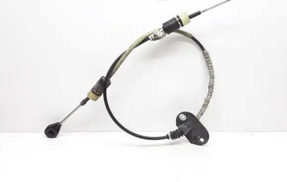 Gear shift cable linkage