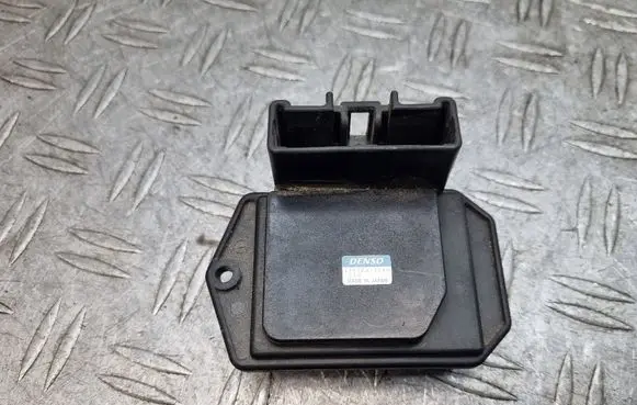 Toyota Land Cruiser (J100) Heater blower motor/fan resistor 4993002080