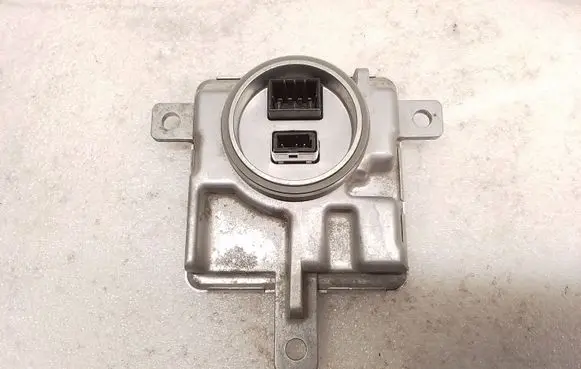 Headlight ballast module Xenon