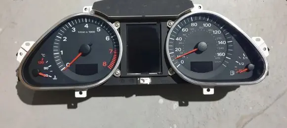 Audi A6 S6 C6 4F Speedometer (instrument cluster) 4F0920950k
