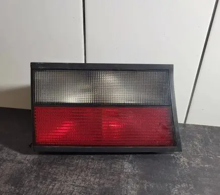 Citroen Xantia Tailgate rear/tail lights 29100102