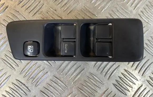 Subaru Forester SF Electric window control switch