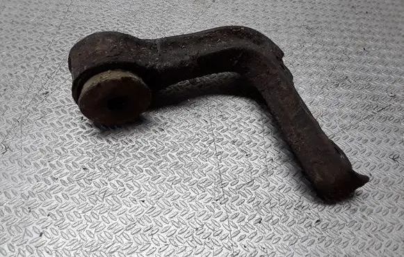 KIA Sorento Front differential bracket 