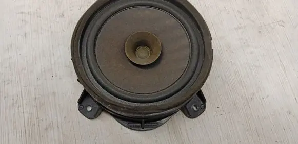 Mitsubishi Grandis Front door speaker MR986442