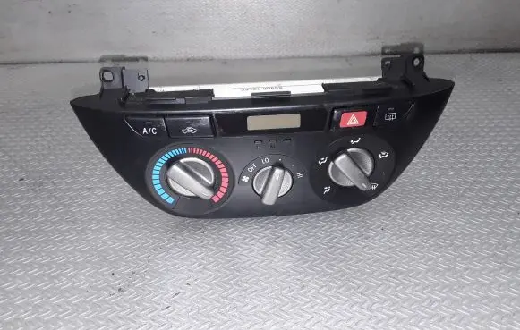 Toyota RAV 4 (XA20) Climate control unit 5590042150