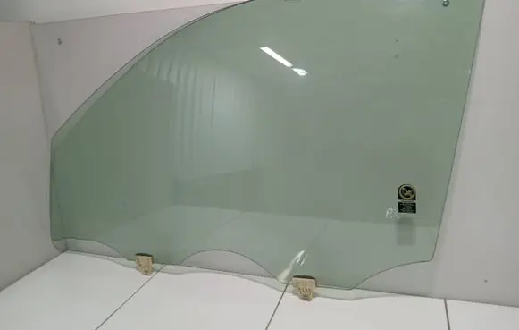 Nissan X-Trail T31 Front door window glass four-door 43R00034