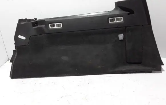 Trunk/boot side trim panel