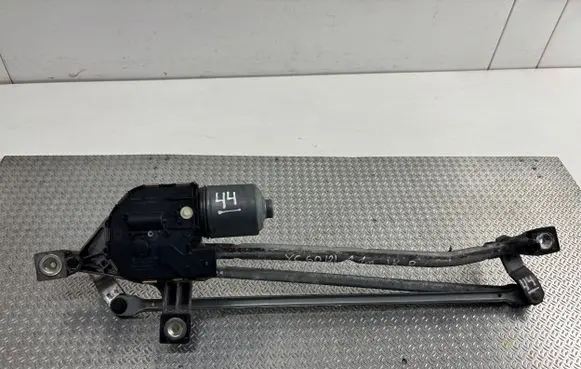 Volvo XC60 Front wiper linkage and motor 3397021531 1137328698 1397220678