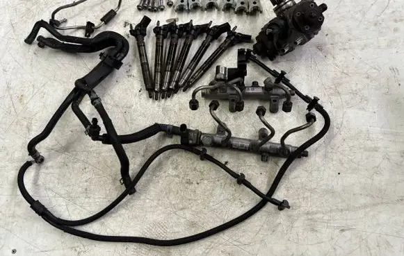 Audi A6 S6 C7 4G Fuel injection system set 0445010677 059130030