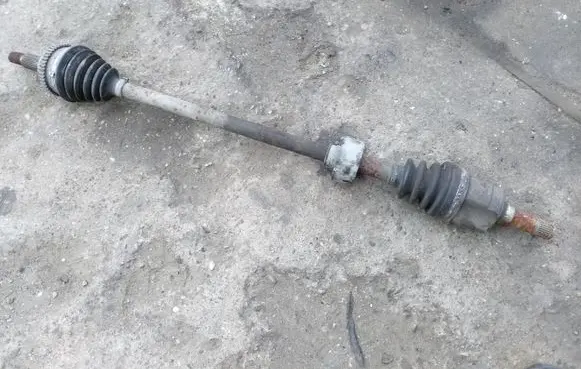 Front driveshaft