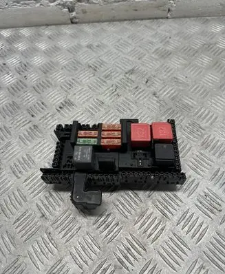 Mercedes-Benz GLC X253 C253 Fuse box set A2059068501 529881F08 161741705