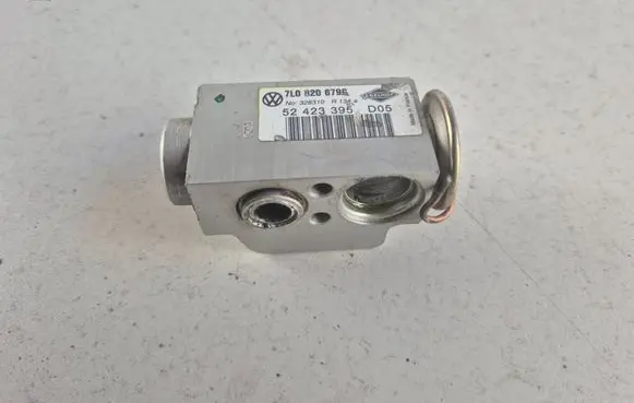Audi Q7 4L Air conditioning (A/C) expansion valve 7L0820679 52423395 328310