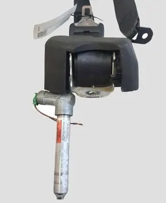 Volvo V50 Rear seatbelt 31351439 6041211