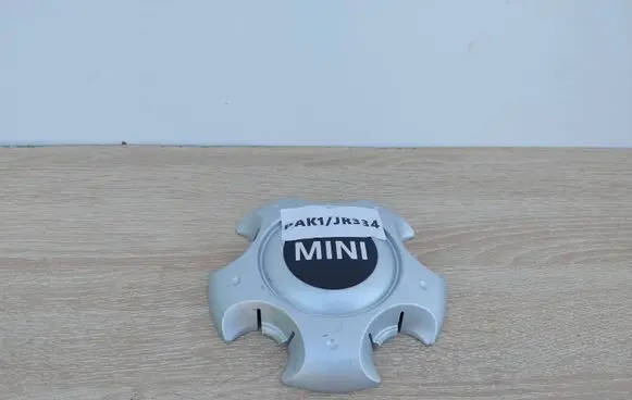 Mini Cooper Countryman R60 Original wheel cap 9804232