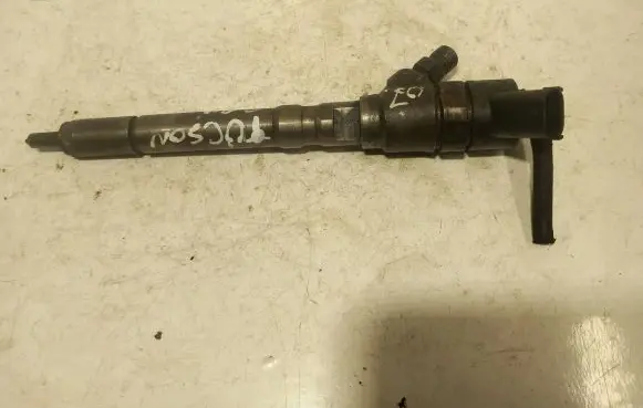 Hyundai Tucson JM Fuel injector 0445110064
