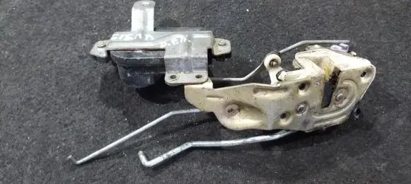 Mitsubishi Space Wagon Front door lock 1528005750