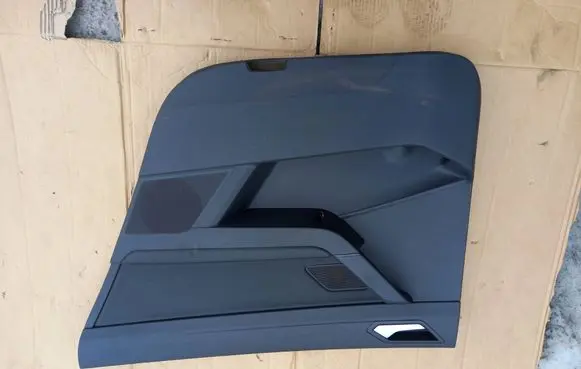Volkswagen Touran III Rear door card trim 5TA867212