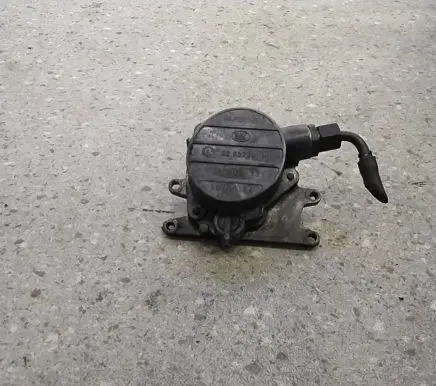 Opel Vectra C Vacuum pump 24406131 0252738 4610054