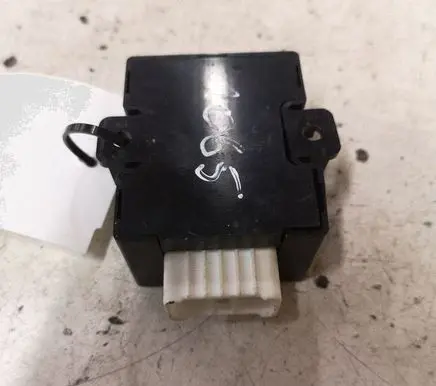 Hyundai Santa Fe Seat heating relay 936002B400