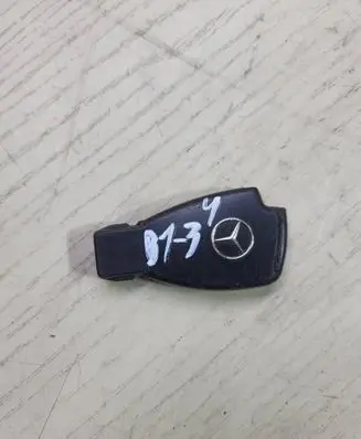 Mercedes-Benz E W211 Ignition key/card 