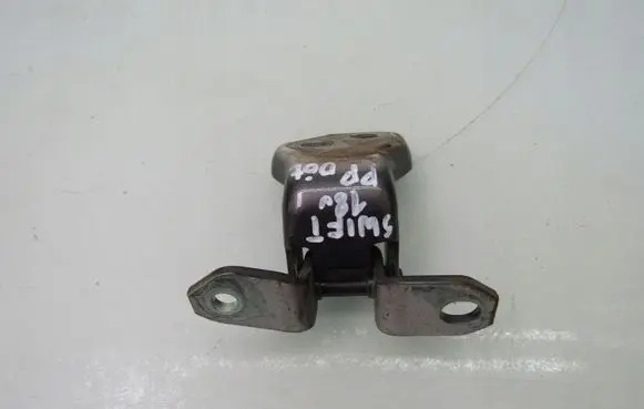 Suzuki Swift III Front door lower hinge 