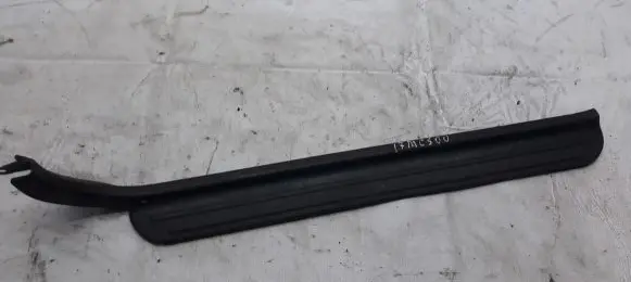 Mitsubishi Lancer X Front sill trim cover MB947231