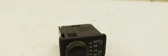 Subaru Impreza II Light switch